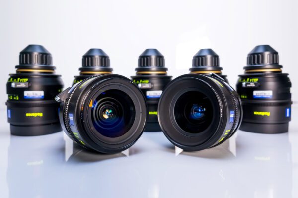 Rent ZEISS Supreme Prime Radiance 7-Lenses Set