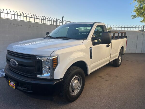 Pickup Truck with lift gate